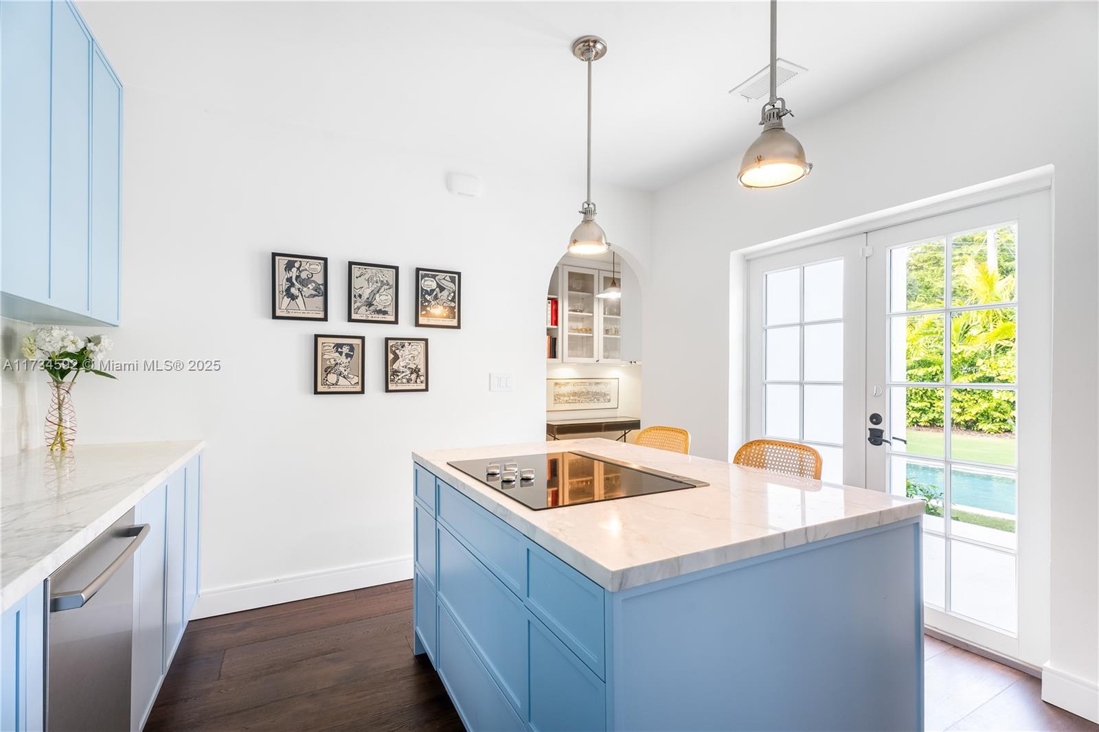 2842 De Soto Blvd, Coral Gables FL 33134