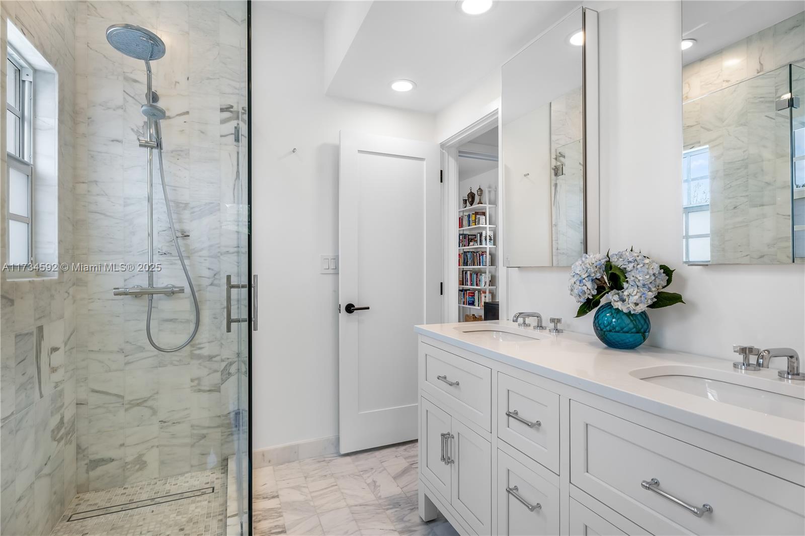 2842 De Soto Blvd, Coral Gables FL 33134