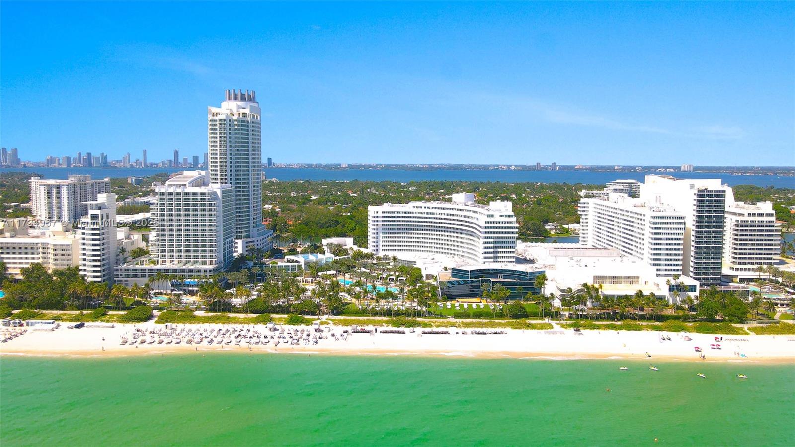 Beautiful Fontainebleau III Jr Suite w/ocean & pool views. Enjoy full service, vacation-style living with luxury amenities on 22 oceanfront acres on Miami Beach. This unit is furnished turnkey with 1 king bed & sleeper sofa. Option to enroll in hotel rental program & receive income while away! The Fontainebleau resort offers award-winning restaurants, LIV night club, Lapis spa & state-of-the-art fitness center, bakery, shops, full-service salon and more. Maintenance fees include all utilities: AC, internet, cable, electricity, valet + daily free breakfast in owner's lounge.