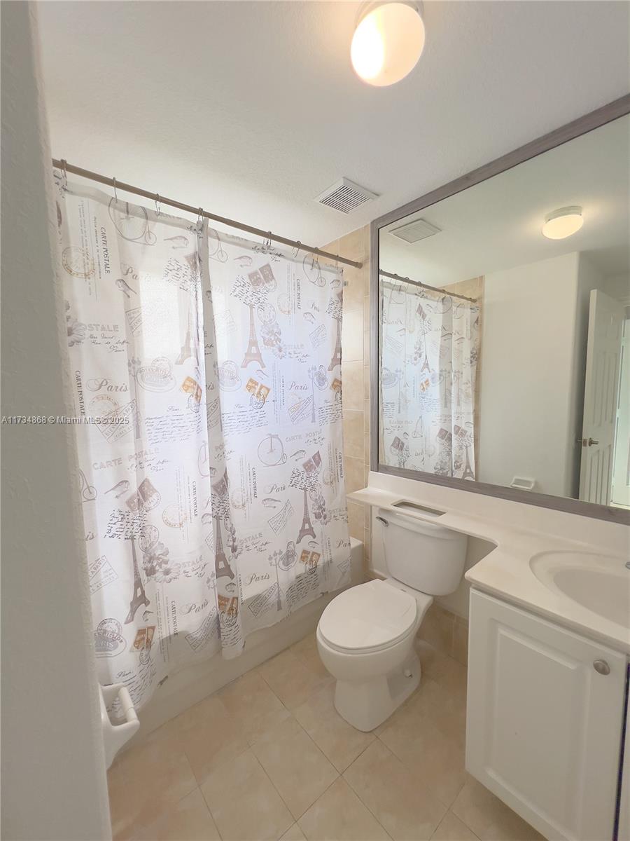 7230 NW 174th Ter #103, Hialeah, Florida image 17