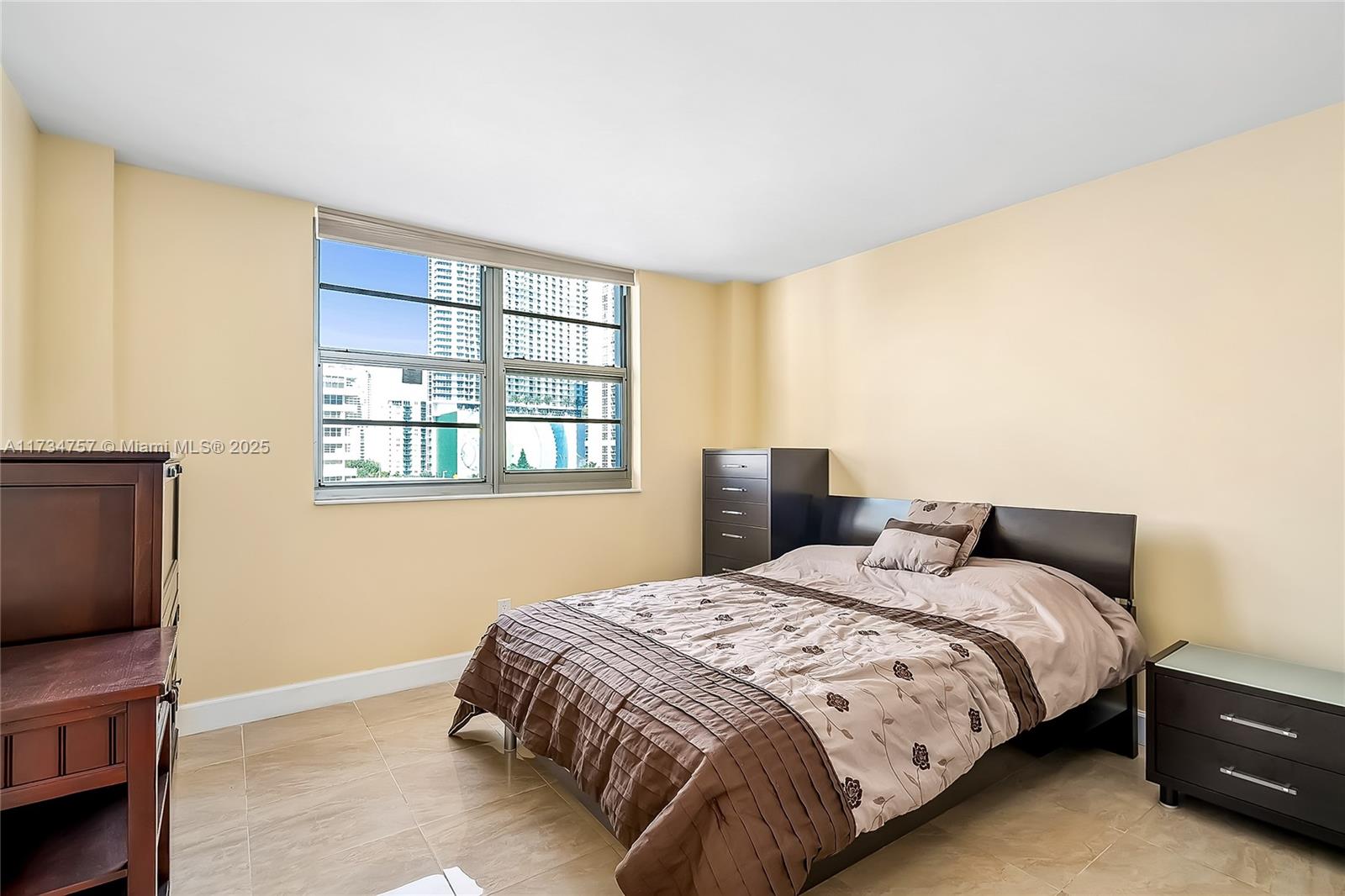 1849 S Ocean Dr #711, Hallandale Beach, Florida image 3