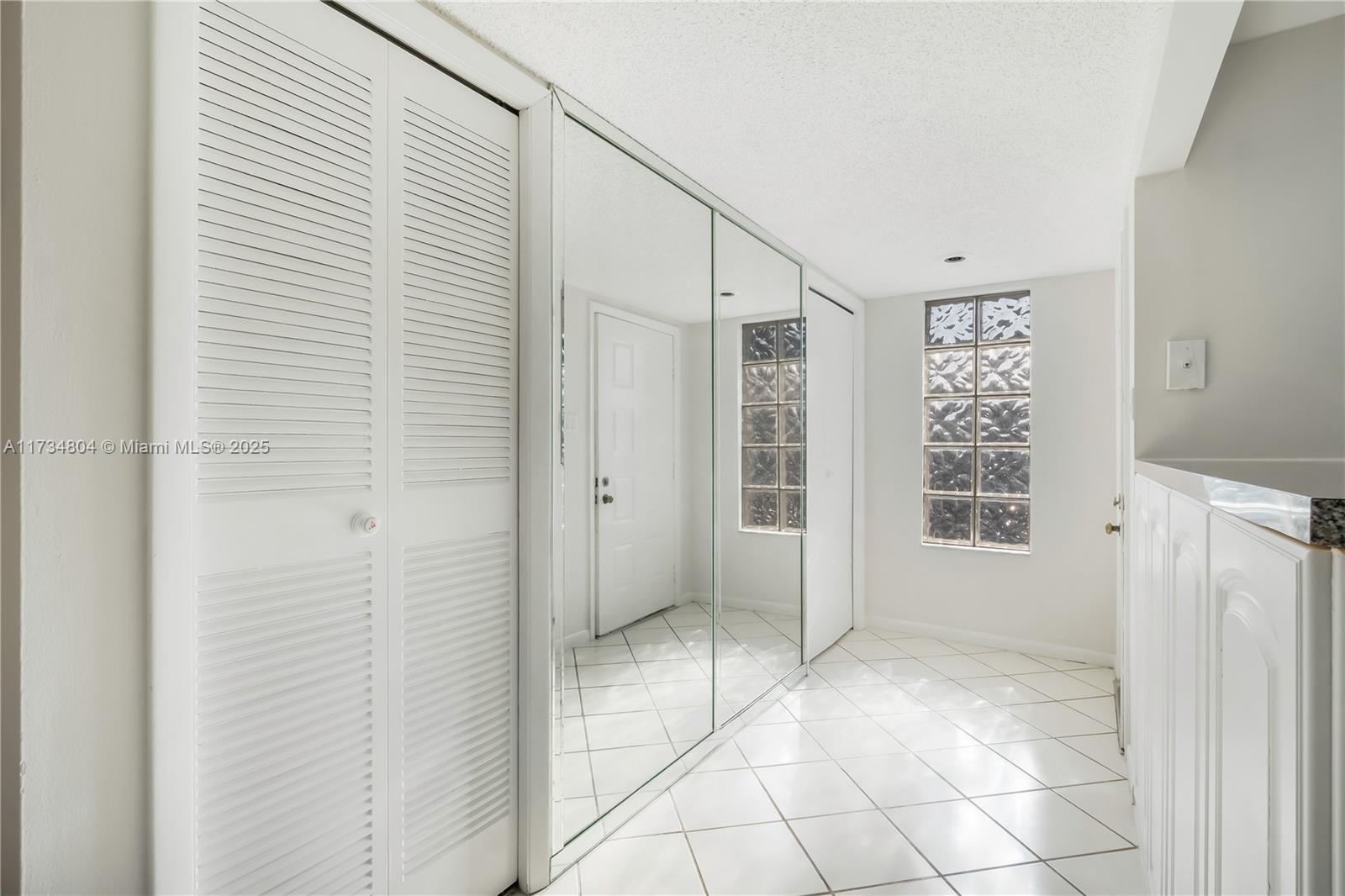 16531 Blatt Blvd #205, Weston, Florida image 9