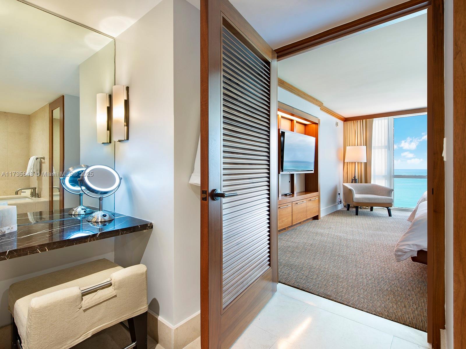 6801 COLLINS AVE #717, Miami Beach FL 33141
