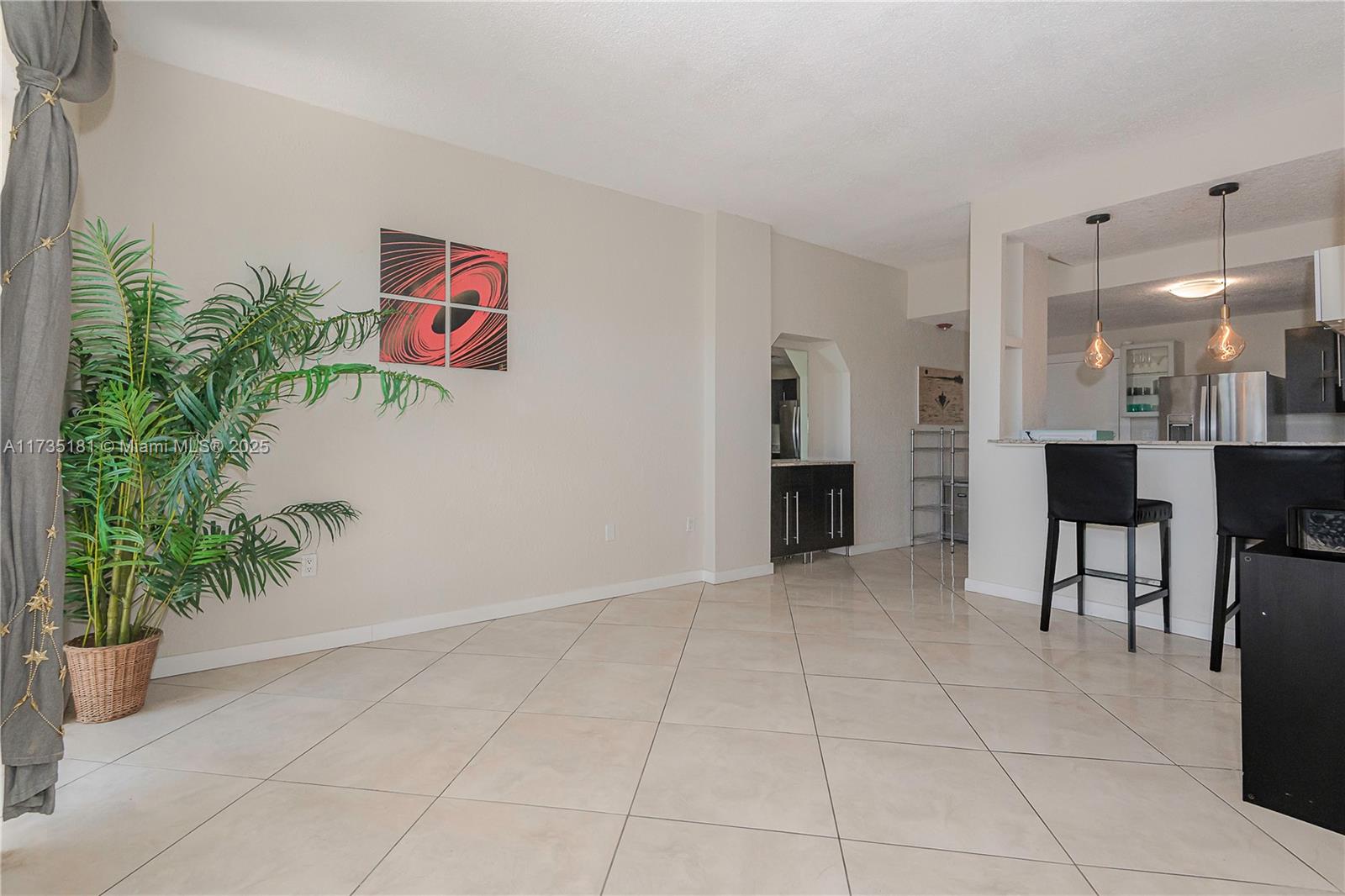 Listing Photo 14
