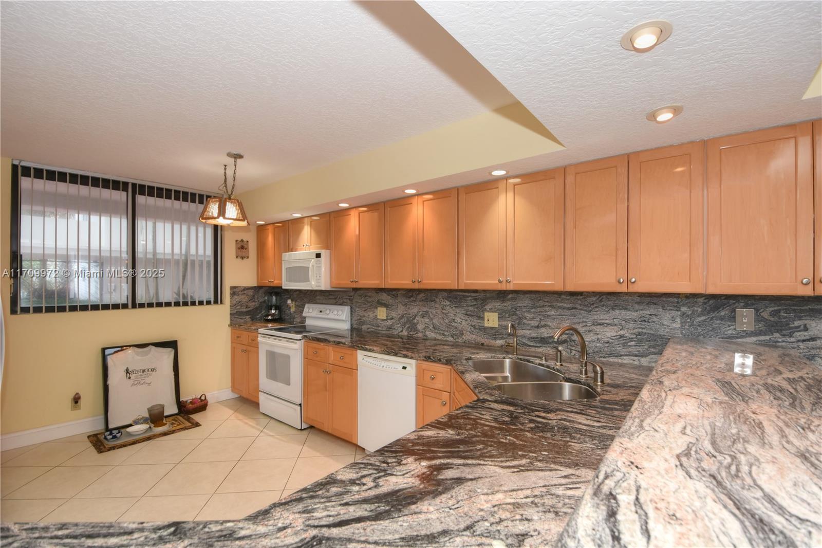 2565 S Ocean Blvd #112N, Highland Beach, Florida image 13