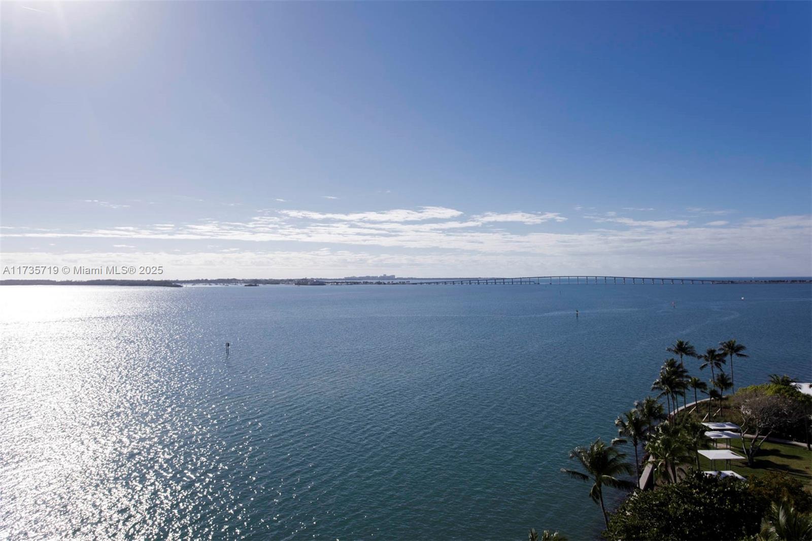 800 Claughton Island Dr #904, Miami FL 33131