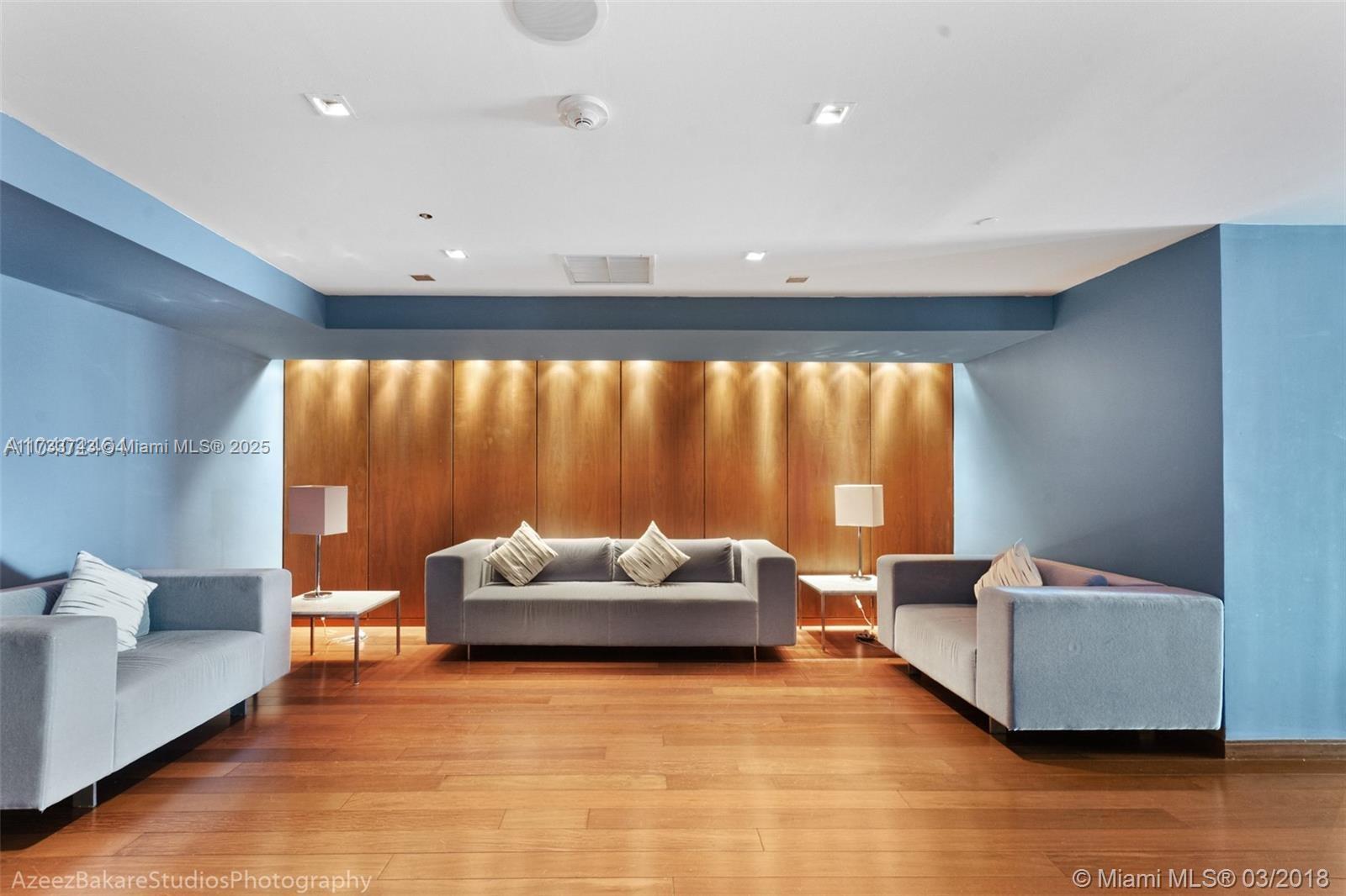 325 S Biscayne Blvd #2514, Miami FL 33131
