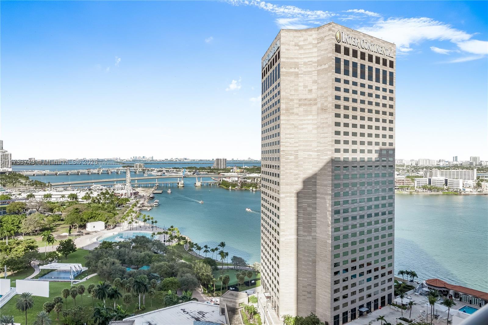 325 S Biscayne Blvd #2514, Miami FL 33131