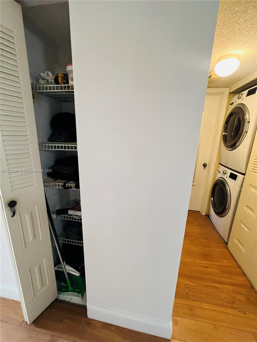 8592 W Sunrise Blvd #204, Plantation, Florida image 25