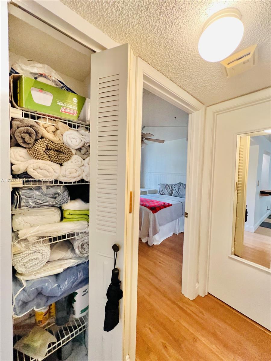 8592 W Sunrise Blvd #204, Plantation, Florida image 26