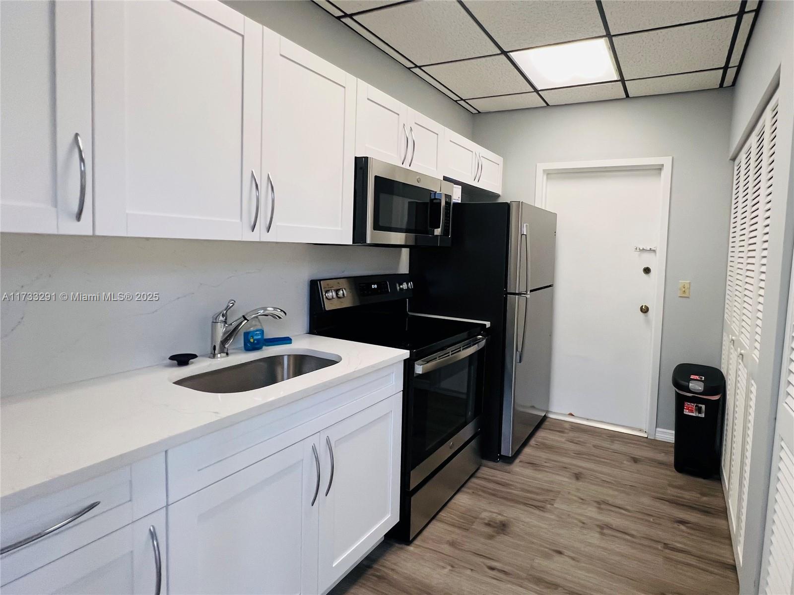 8592 W Sunrise Blvd #204, Plantation, Florida image 38