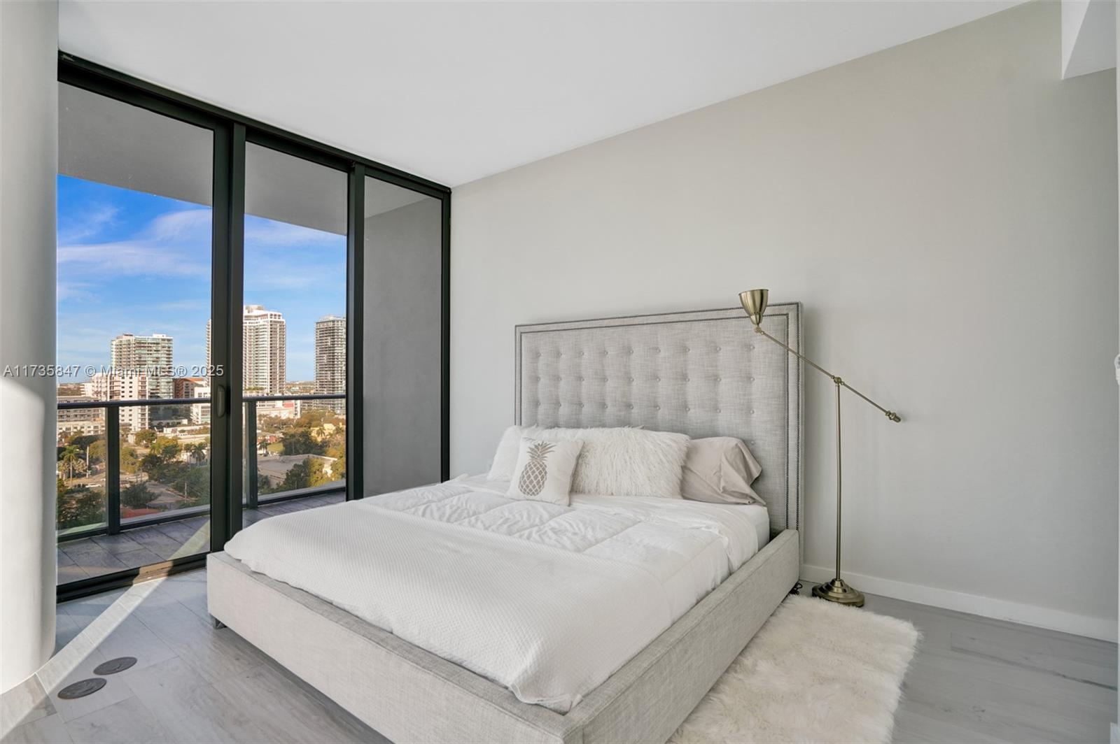 480 NE 31st St #1401, Miami FL 33137