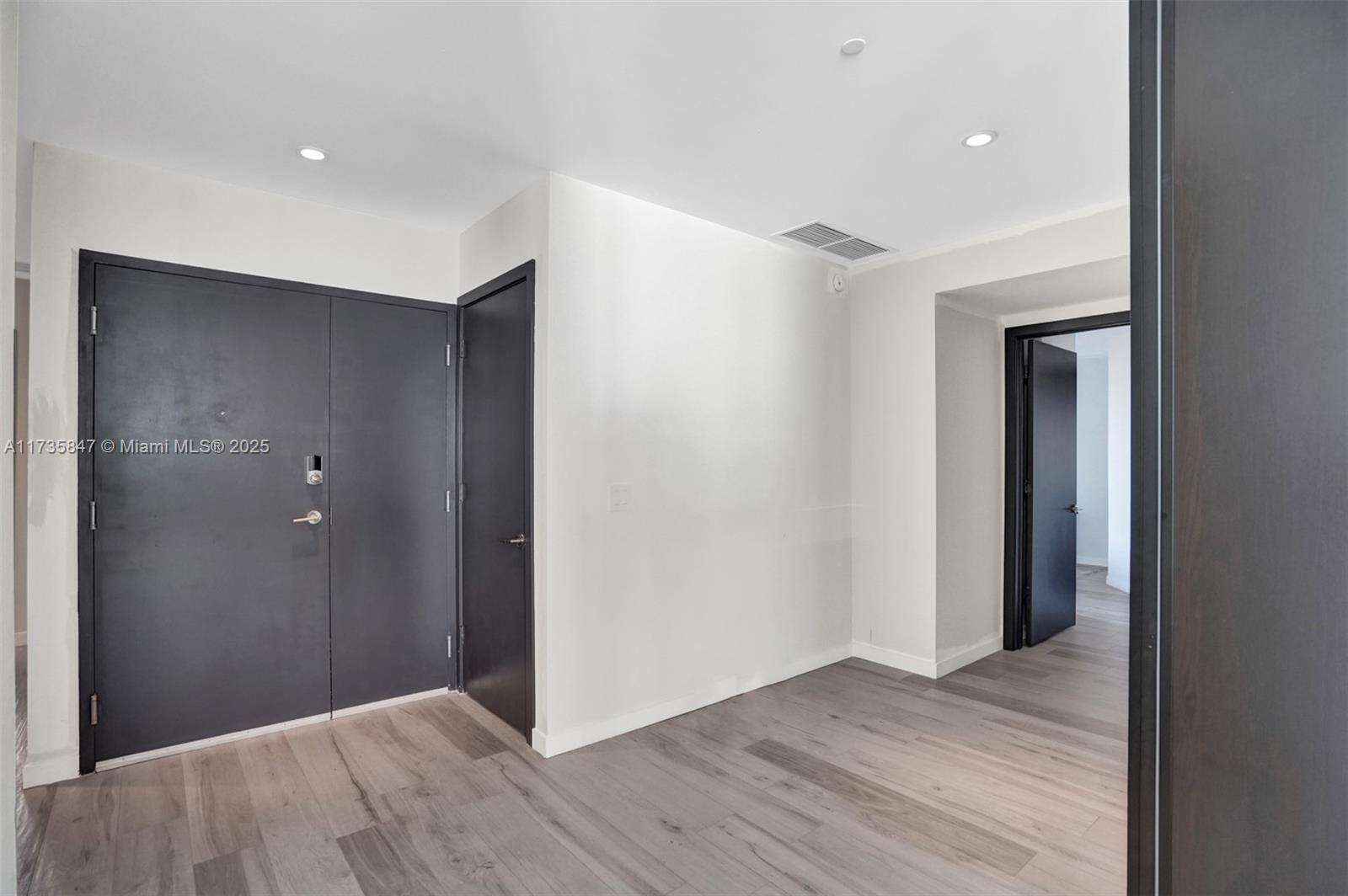 480 NE 31st St #1401, Miami FL 33137
