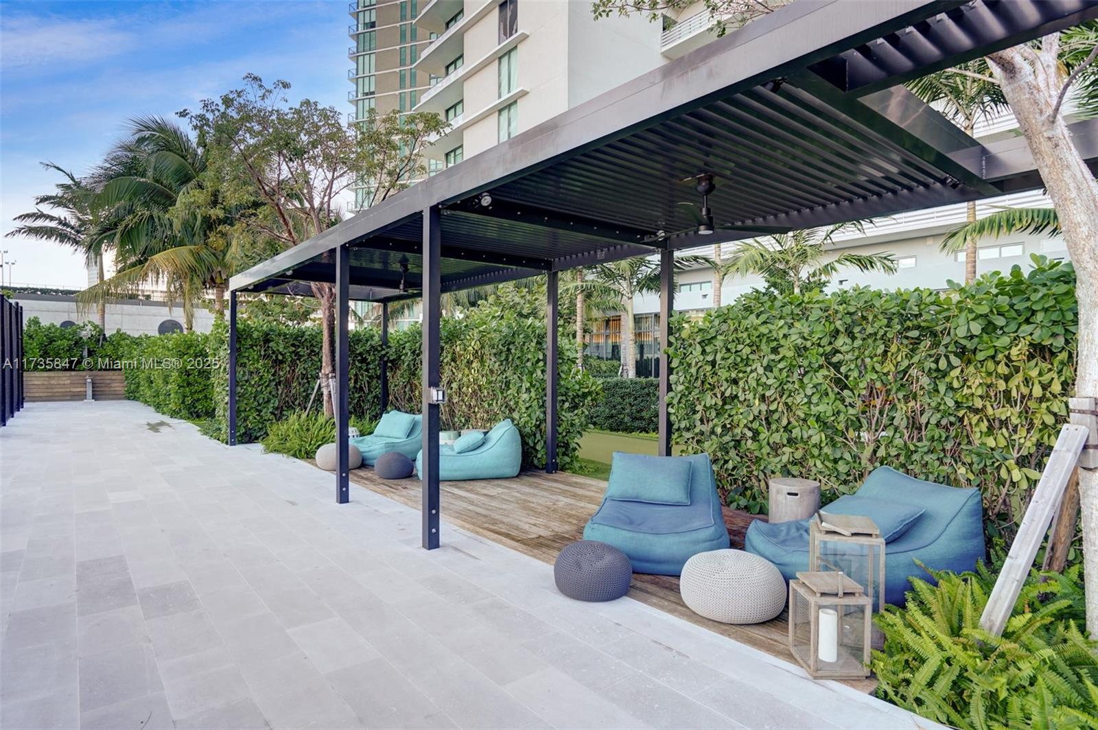 480 NE 31st St #1401, Miami FL 33137