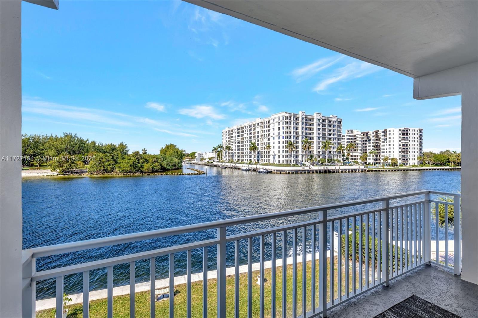 1111 W Riverside Dr #307, Pompano Beach, Florida image 3