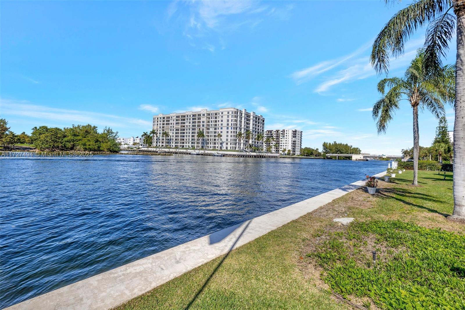 1111 W Riverside Dr #307, Pompano Beach, Florida image 41