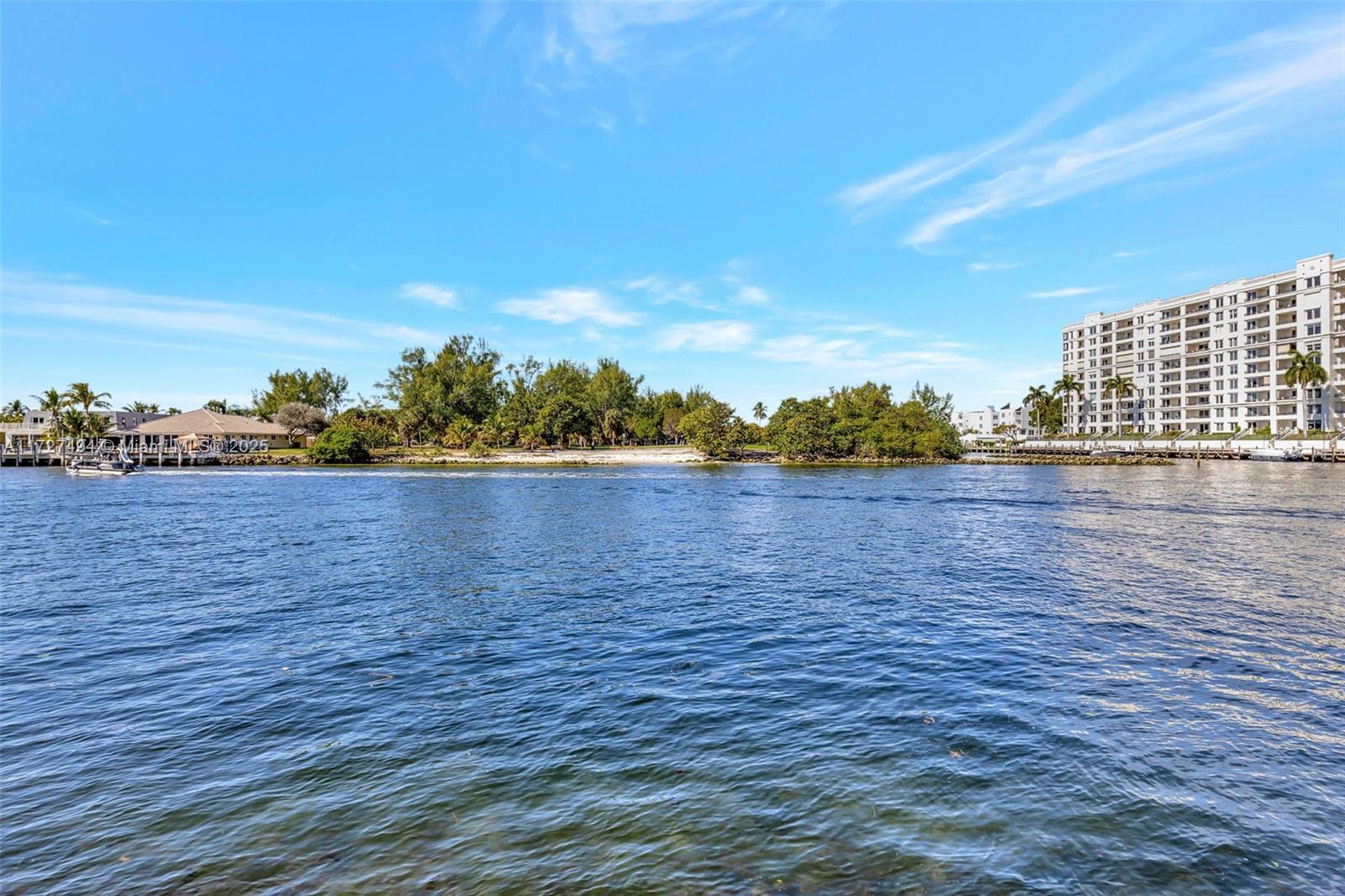 1111 W Riverside Dr #307, Pompano Beach, Florida image 43