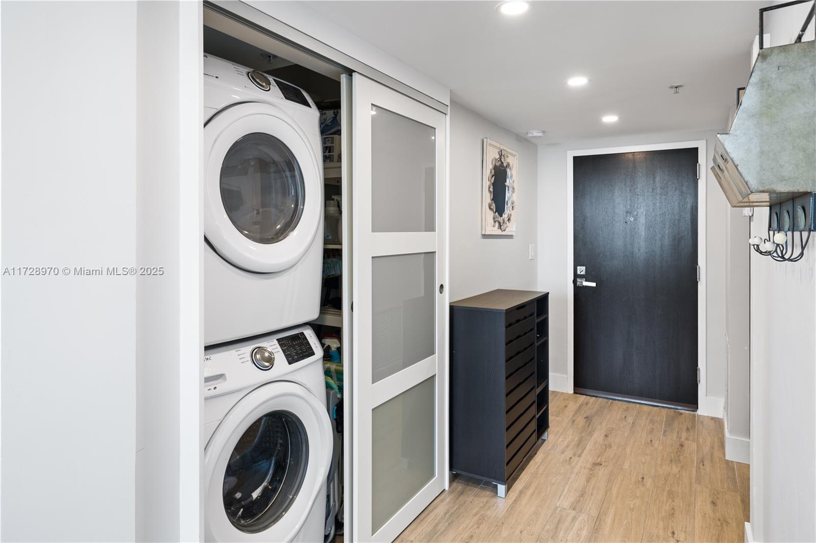 90 Alton Rd #1901, Miami Beach FL 33139