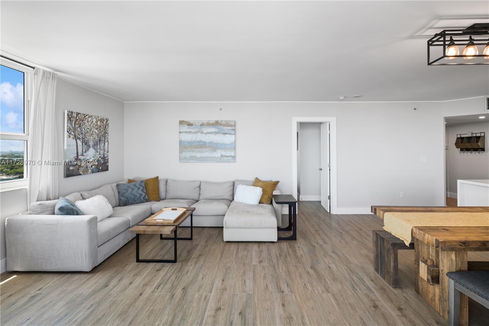 90 Alton Rd #1901, Miami Beach FL 33139