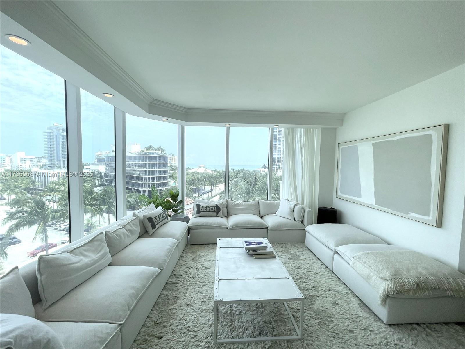300 S Pointe Dr #705, Miami Beach FL 33139
