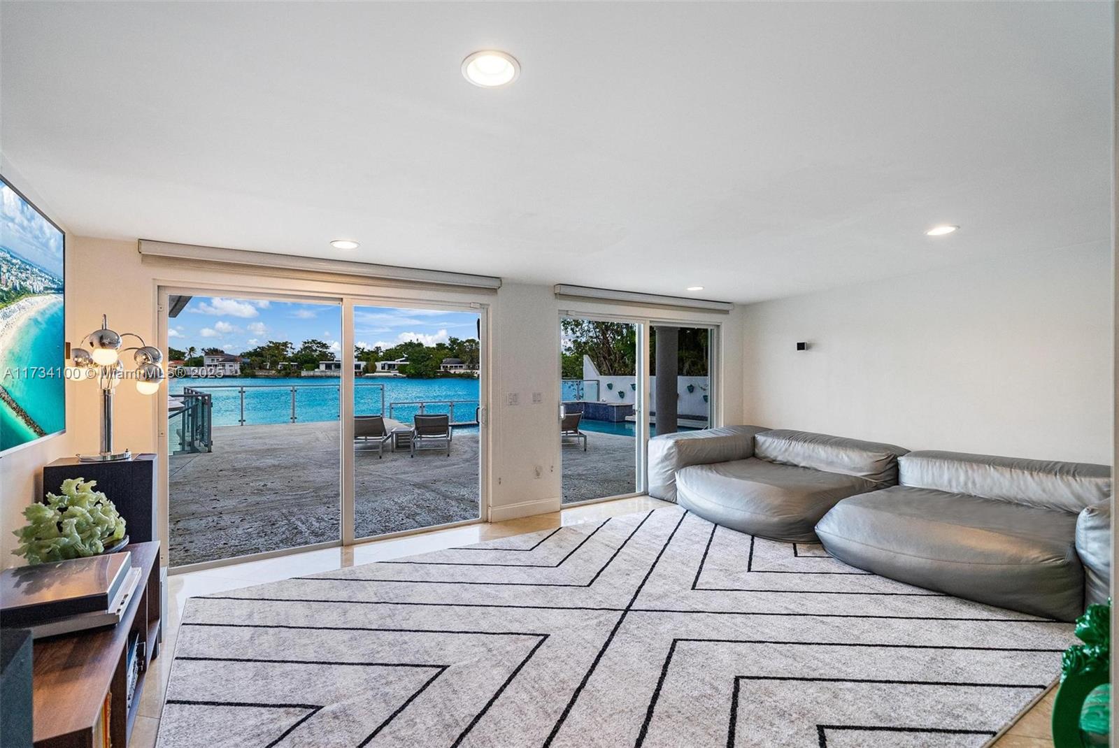 2091 NE 191st Dr, North Miami Beach, Florida image 15