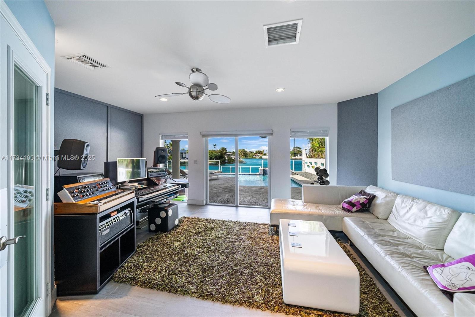 2091 NE 191st Dr, North Miami Beach, Florida image 26