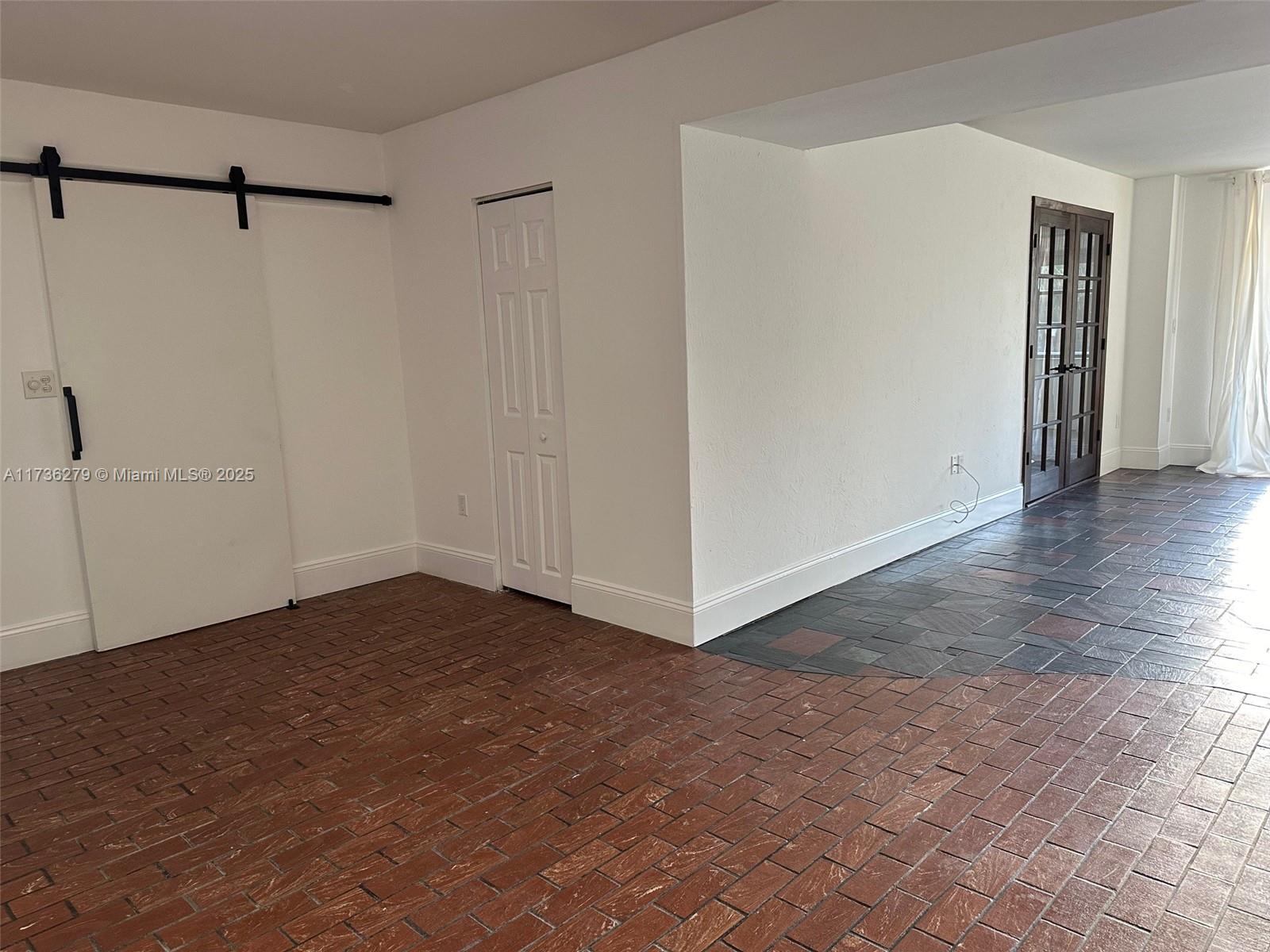 2333 Brickell Ave. #208, Miami FL 33129