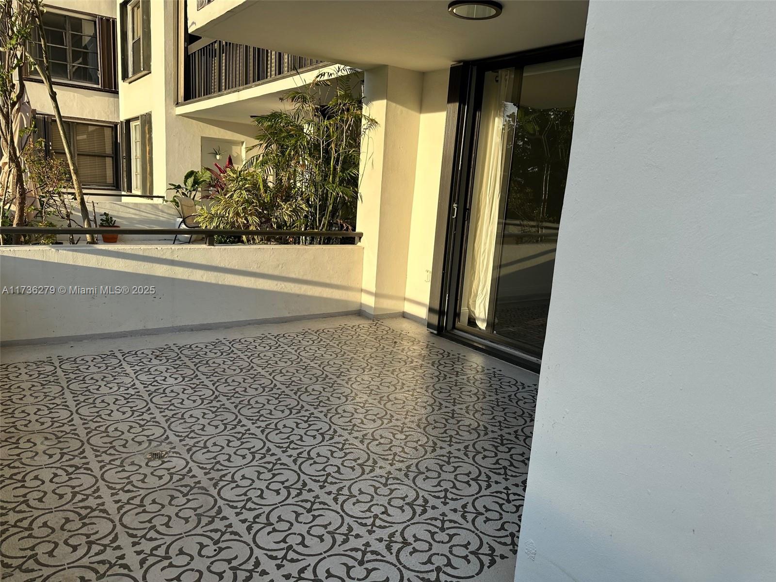 2333 Brickell Ave. #208, Miami FL 33129