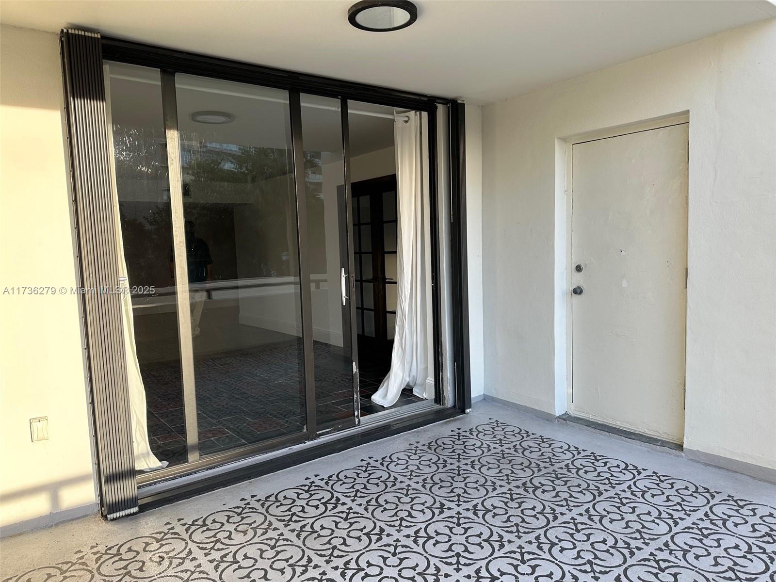 2333 Brickell Ave. #208, Miami FL 33129