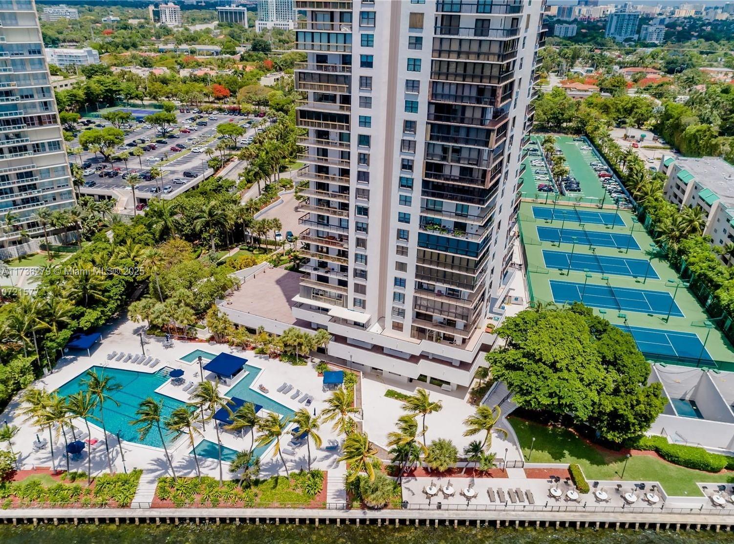 2333 Brickell Ave. #208, Miami FL 33129