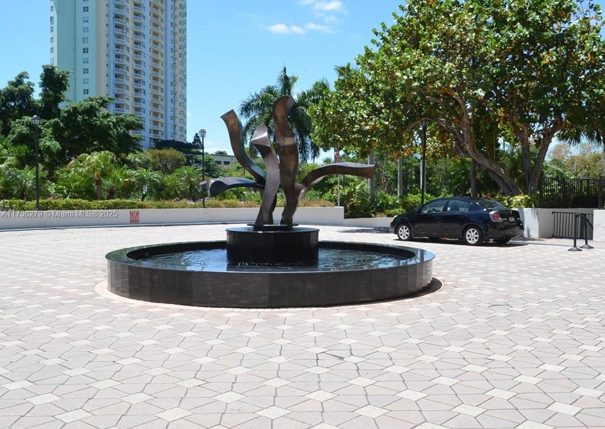 2333 Brickell Ave. #208, Miami FL 33129