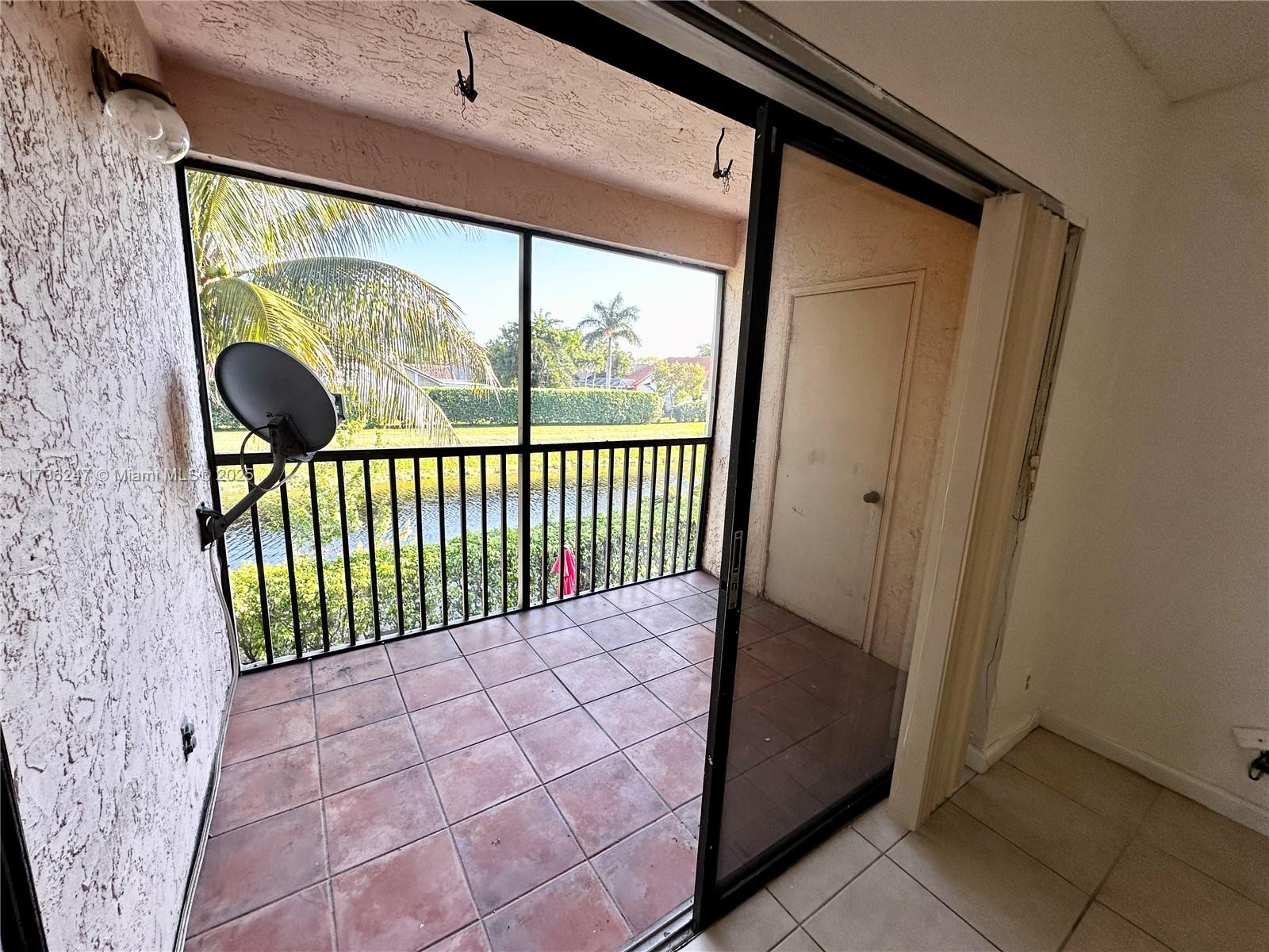 12262 Royal Palm Blvd #B-8, Coral Springs, Florida image 17