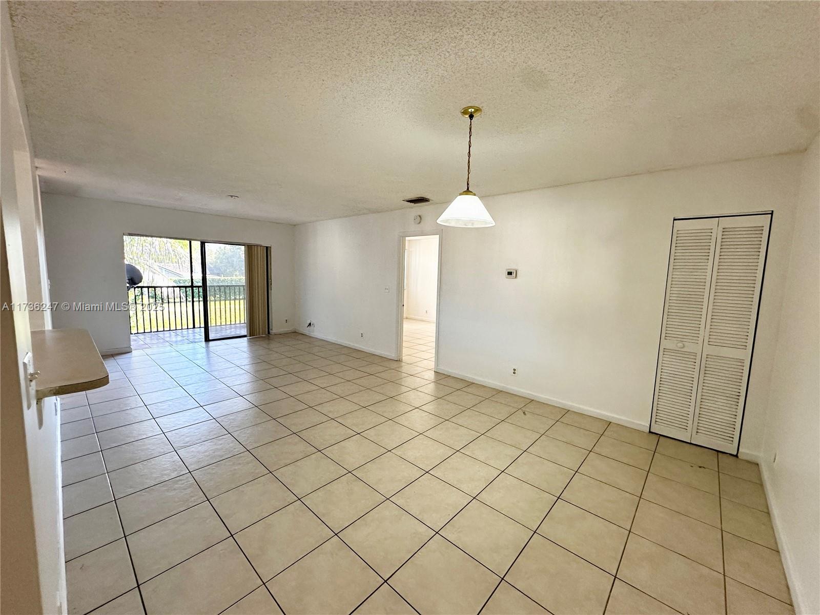 12262 Royal Palm Blvd #B-8, Coral Springs, Florida image 4