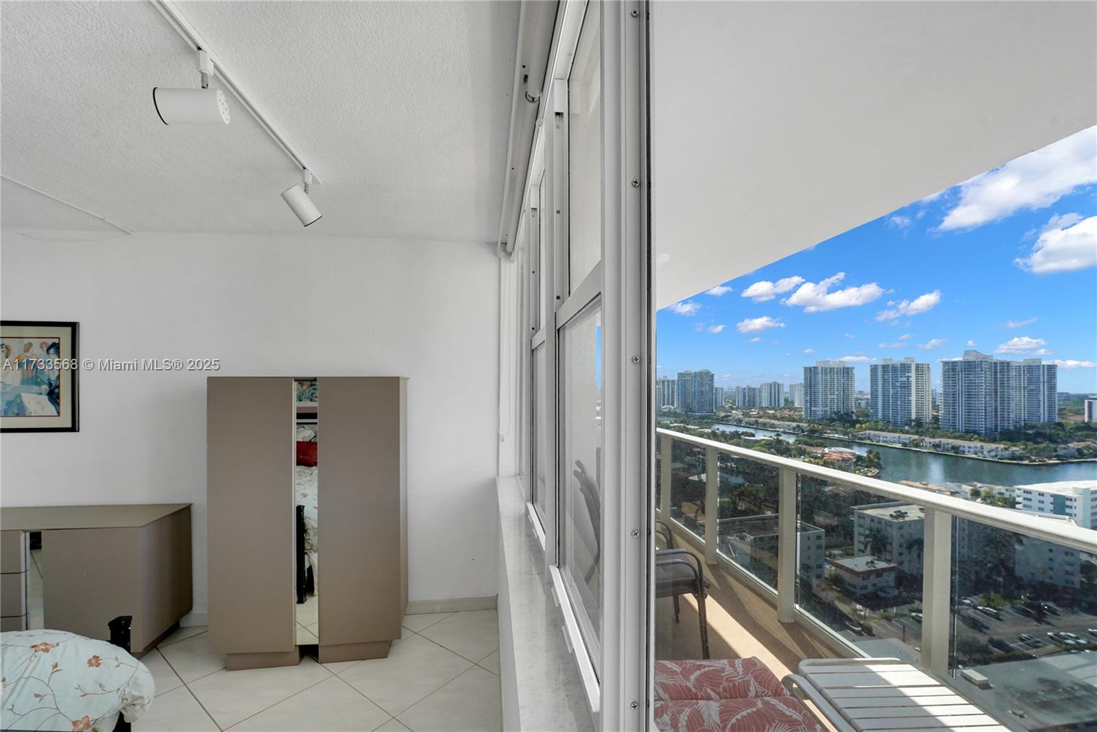 3140 S Ocean Dr #2112, Hallandale Beach, Florida image 27