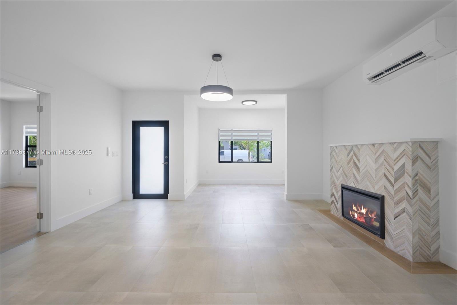 619 35th St, West Palm Beach, Florida image 2