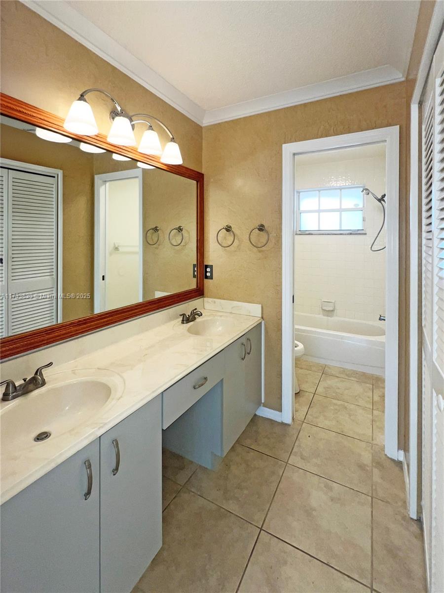 7100 NW 30th Ct, Margate, Florida image 17