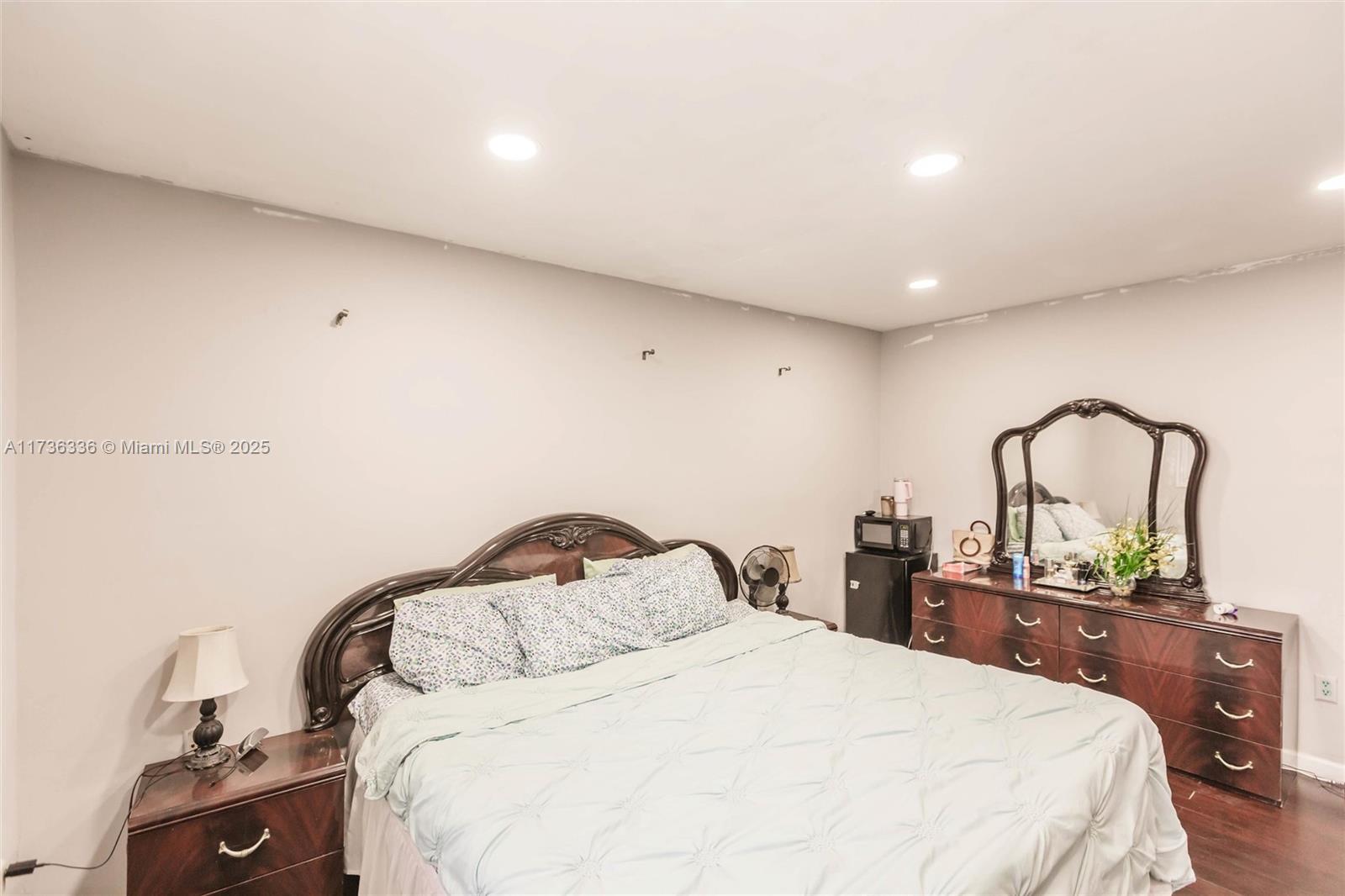 7215 W 3rd Ave, Hialeah, Florida image 11