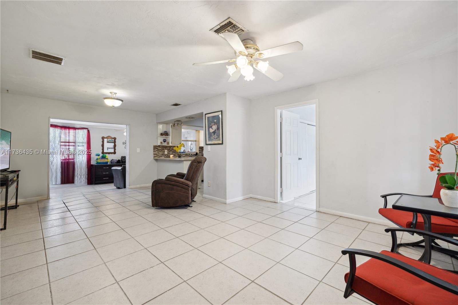 107 Leeland Heights Blvd E, Lehigh Acres, Florida image 3