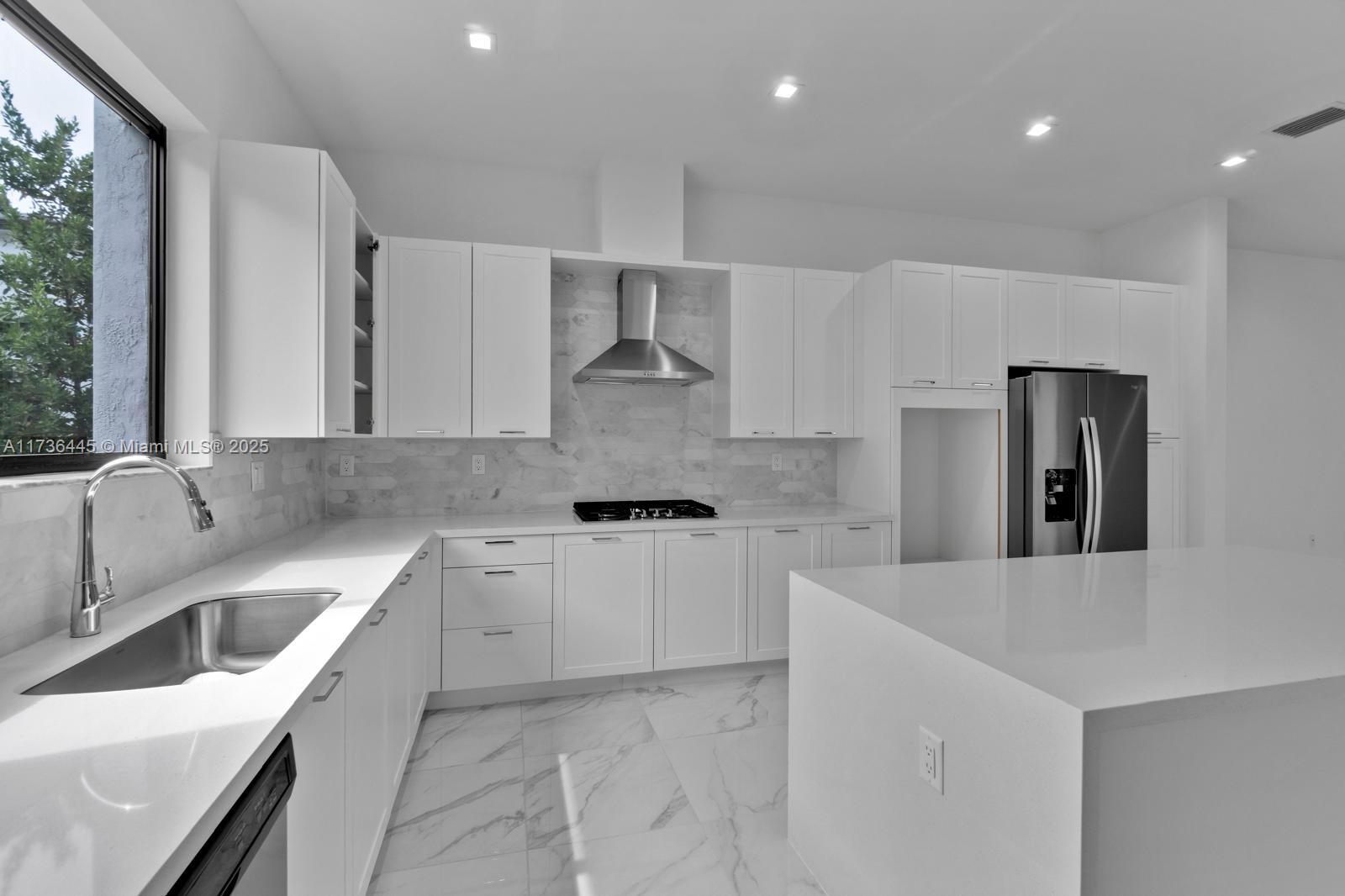 4330 NW 80th Ct, Doral, Florida image 11