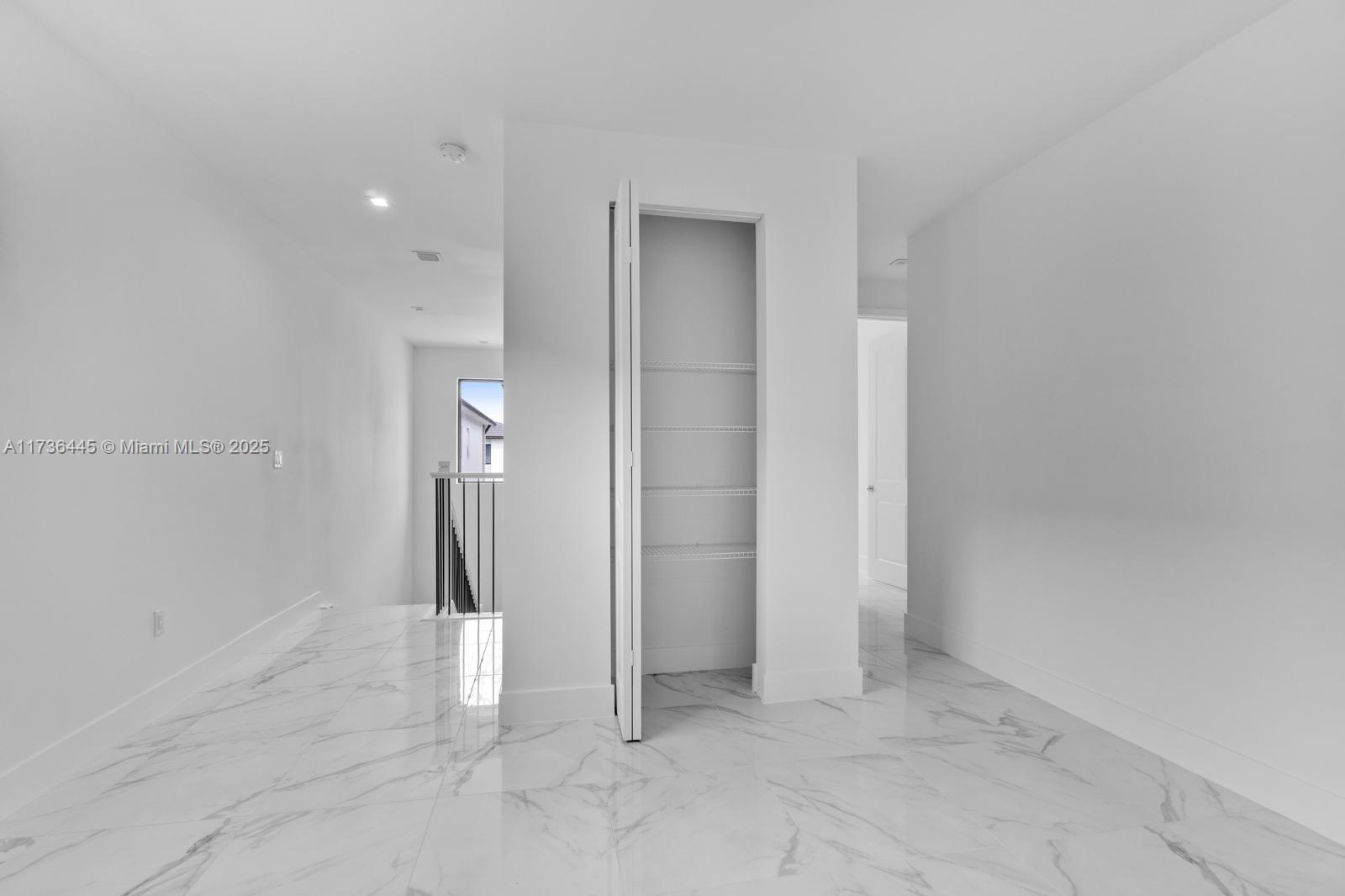 Listing Photo 17