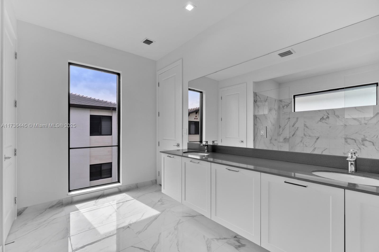 4330 NW 80th Ct, Doral, Florida image 23