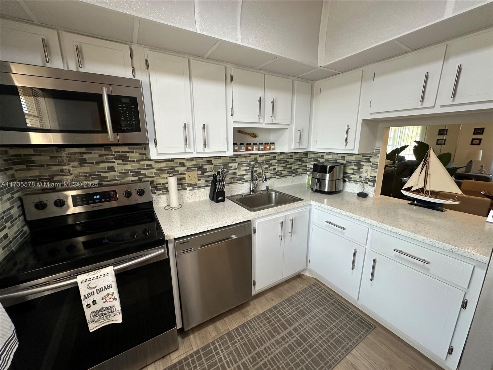 7505 NW 5th Ct #208, Margate, Florida image 2