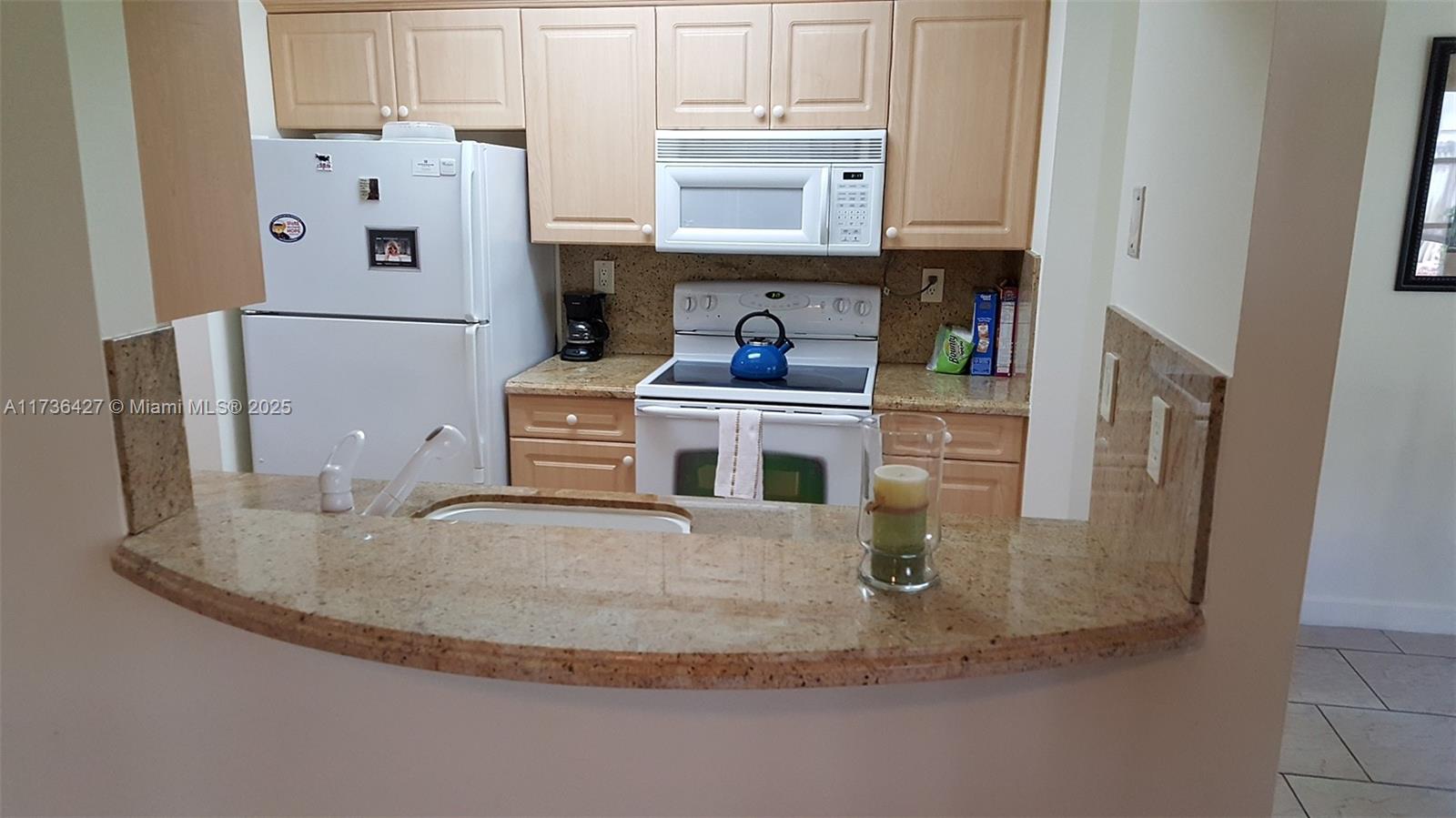 Residential, Plantation, Florida image 21