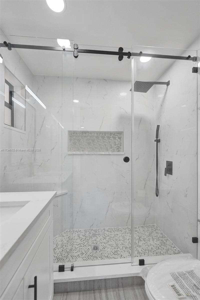 212 SW 11th Ave, Dania Beach, Florida image 12