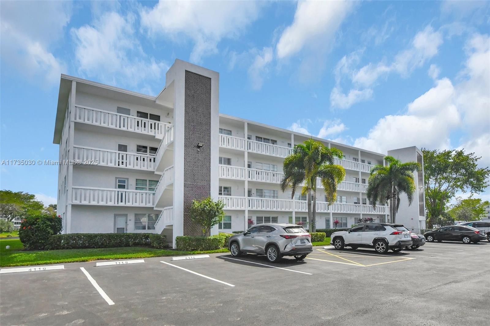 4120 E Cambridge  E #4120, Deerfield Beach, Florida image 32