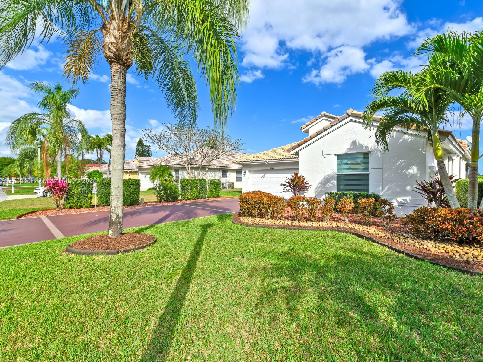 3724 Coco Lake Dr, Coconut Creek, Florida image 3