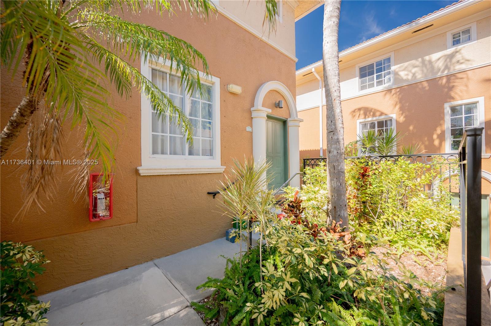 2841 NE 185th St #514, Aventura, Florida image 9