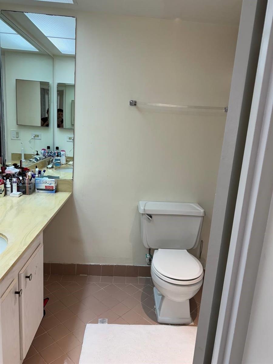 Listing Photo 9
