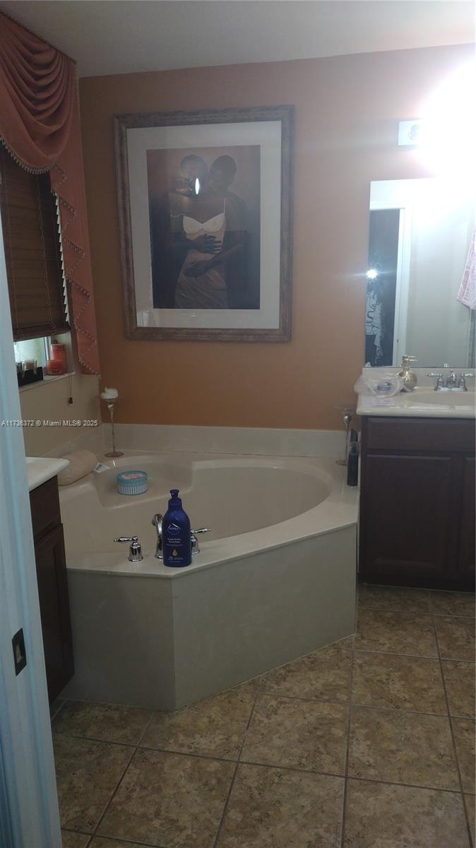 21409 NW 13th Ct #205, Miami Gardens, Florida image 4