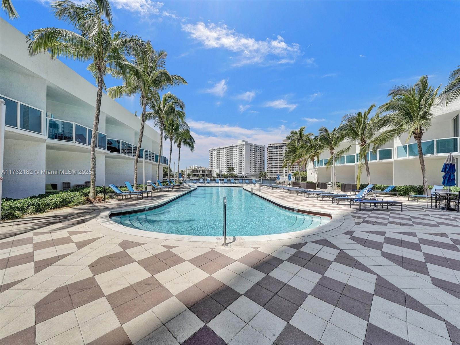 1945 S Ocean Dr #1114, Hallandale Beach, Florida image 36